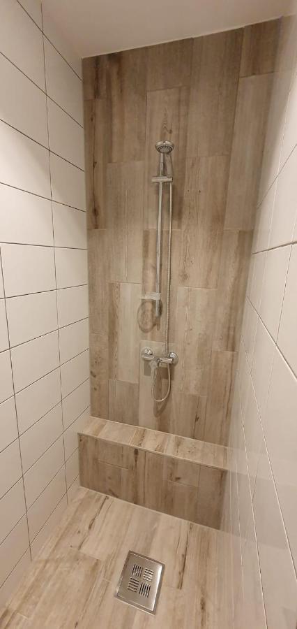 Casa Alex Si Daiana Apartment Orşova Екстериор снимка