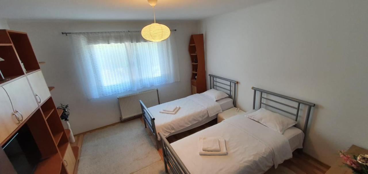 Casa Alex Si Daiana Apartment Orşova Екстериор снимка